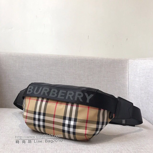 Burberry專櫃新款包包 巴寶莉格紋帆布腰包胸包挎包  db1008